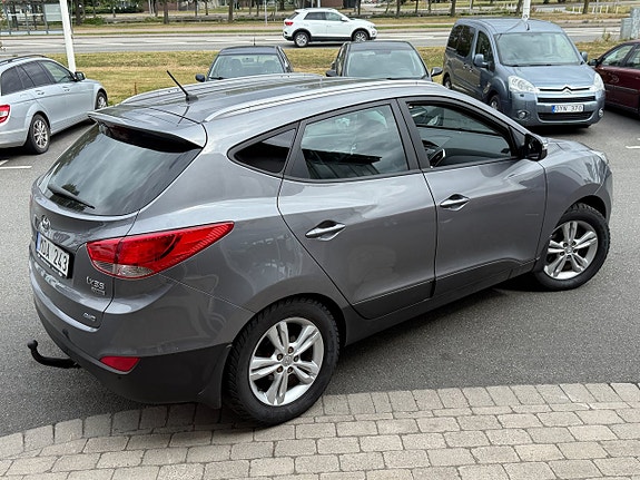 Hyundai ix35 4 of 5