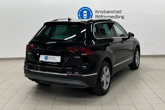 Volkswagen Tiguan 8 of 13