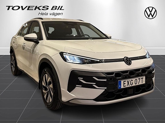 Volkswagen T-Roc 6 of 23