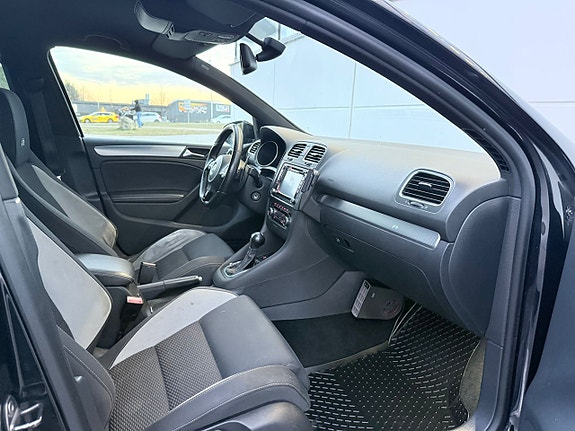 Volkswagen Golf I 13 of 16