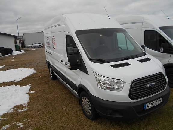 Ford Transit 2 of 5