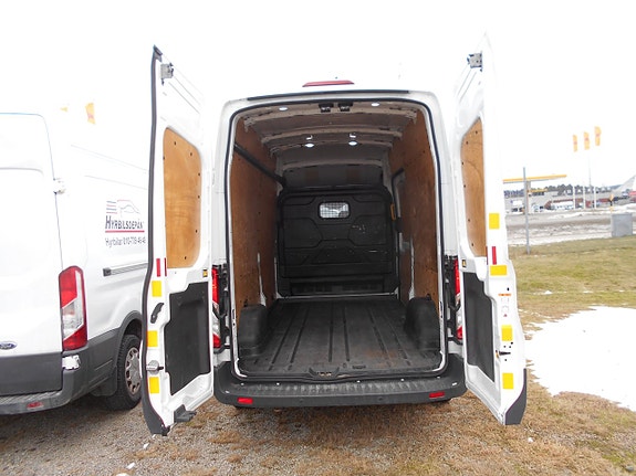 Ford Transit 5 of 5