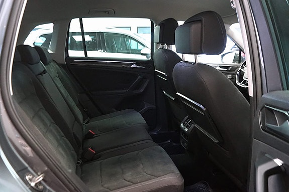 Volkswagen Tiguan 16 of 17