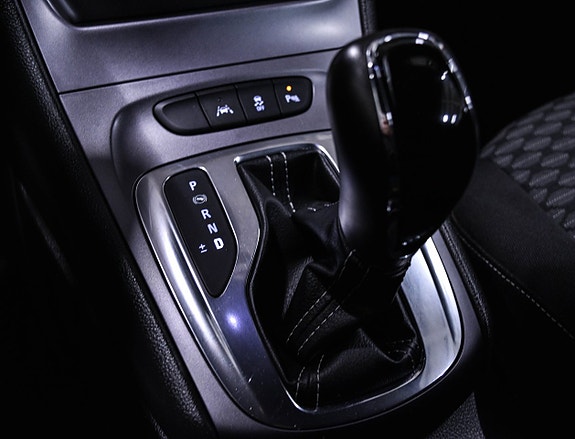 Opel Astra 11 of 17