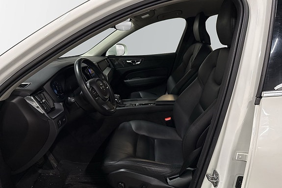 Volvo XC60 5 of 5
