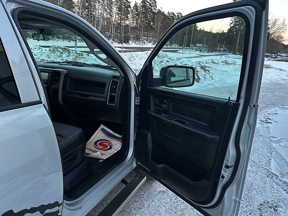 RAM 1500 11 of 22