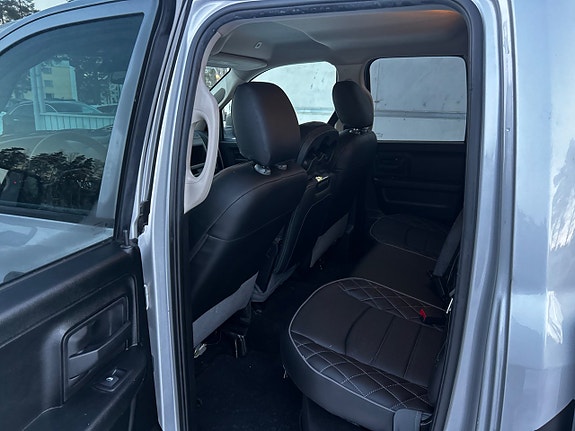 RAM 1500 10 of 22