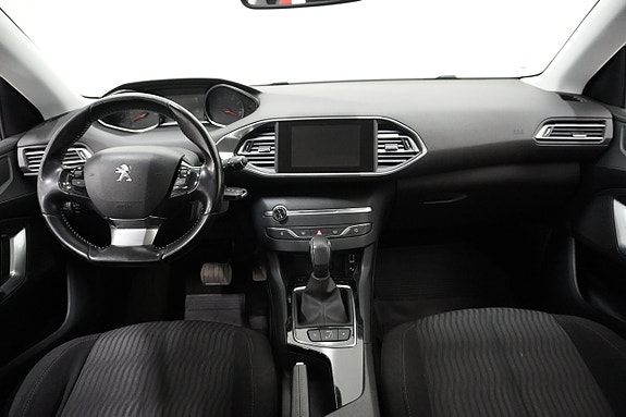 Peugeot 308 13 of 15