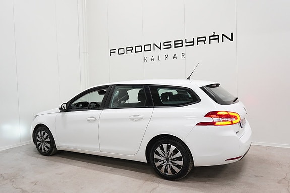 Peugeot 308 6 of 15
