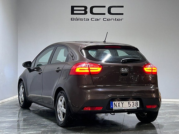 Kia Rio 6 of 23