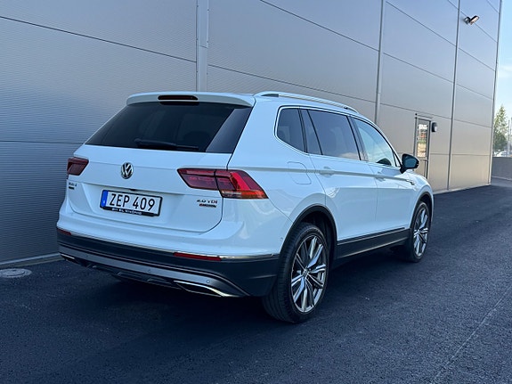 Volkswagen Tiguan Allspace 3 of 5