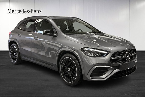 Mercedes-Benz GLA250 e 2 of 16