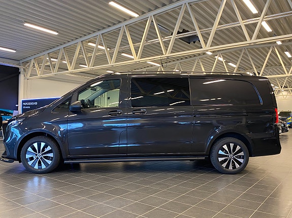 Mercedes-Benz Vito 119 4 of 5