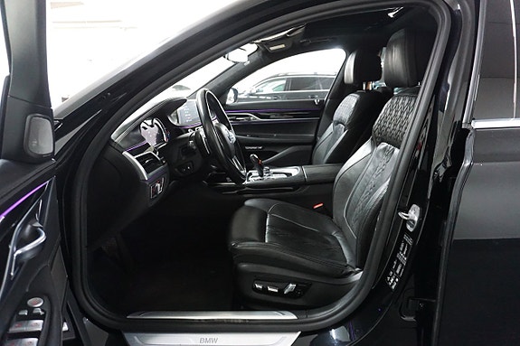 BMW 750Ld 6 of 27