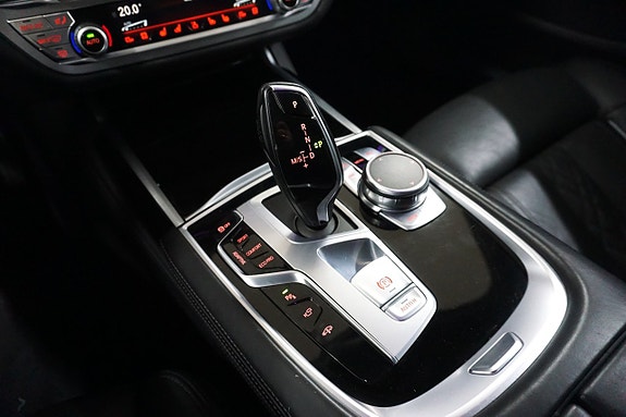 BMW 750Ld 20 of 27