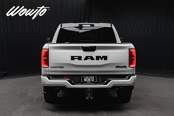 Dodge RAM 1500 5 of 26