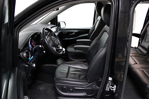 Mercedes-Benz V250 d 9 of 16