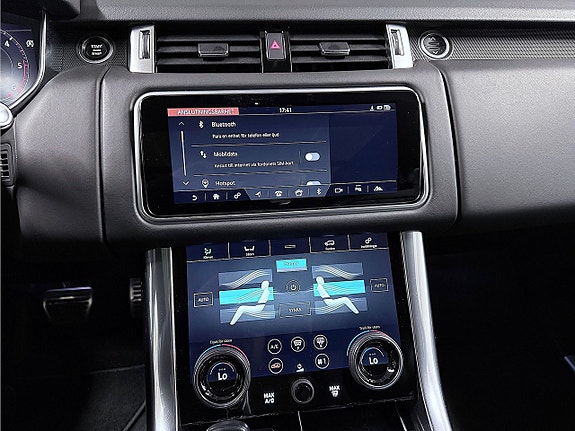 Land Rover Range Rover Sport 17 of 27