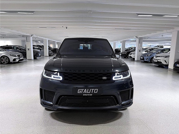 Land Rover Range Rover Sport 3 of 5