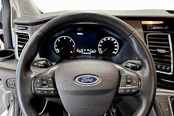 Ford Transit Custom 12 of 14