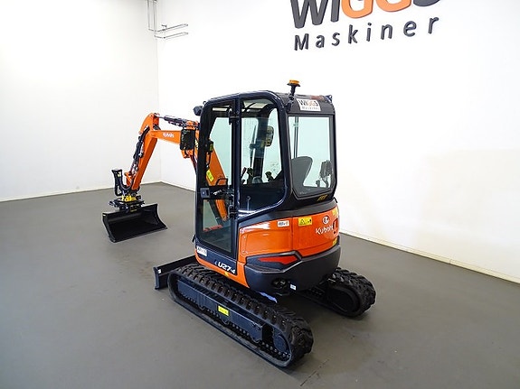 Kubota U27-4 / Engcon EC204 / Grip / S40 / Microprop MIG2 3 of 5