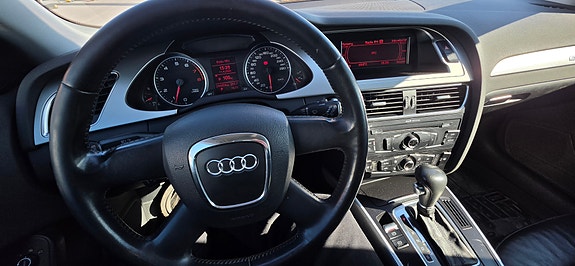 Audi A4 10 of 12