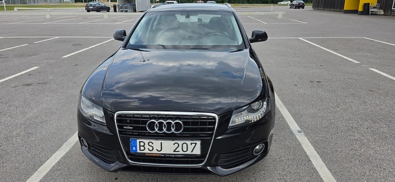 Audi A4 3 of 12