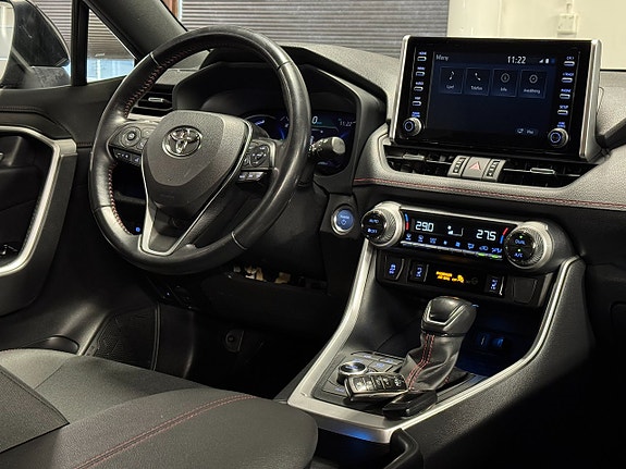 Toyota RAV4 14 of 27