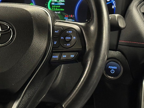 Toyota RAV4 20 of 27