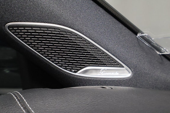 Mercedes-Benz CLA35 19 of 29