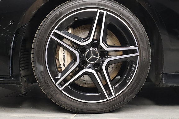 Mercedes-Benz CLA35 6 of 29