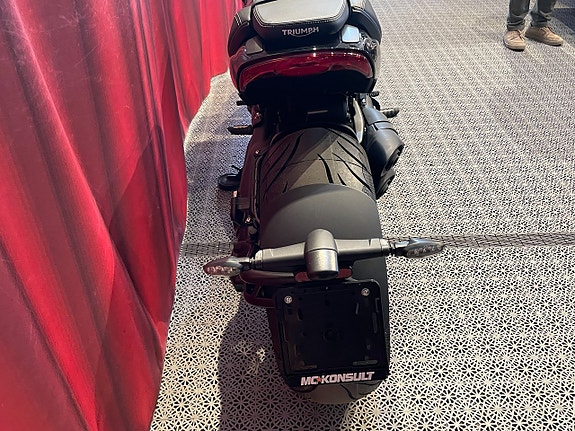 Triumph ROCKET 3 R STORM *Lagerfinal–utvalda MC till kampanjpris* Sänkt 14.900kr 6 of 14