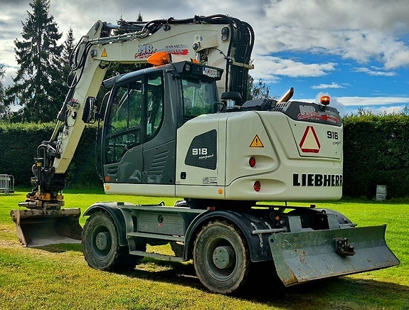 Liebherr A 918 Compact / Randex kärra / Steg 5 motor