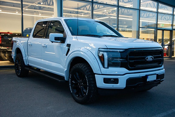 Ford F-150 3 of 11