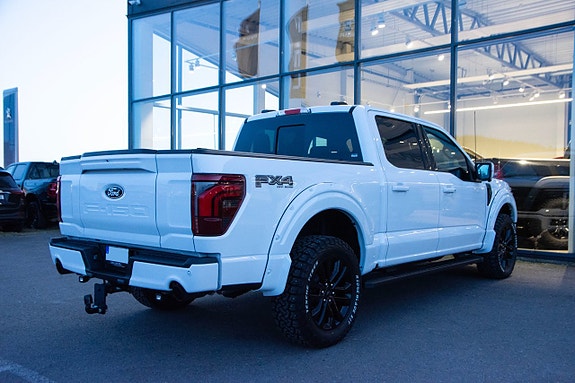 Ford F-150 5 of 11