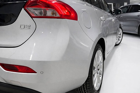 Volvo V40 7 of 12