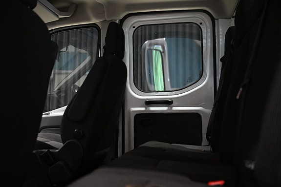 Ford Transit 18 of 30