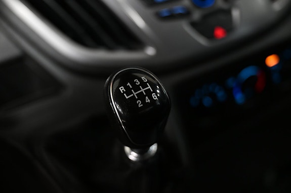 Ford Transit 26 of 30
