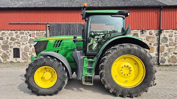 John Deere 6210R