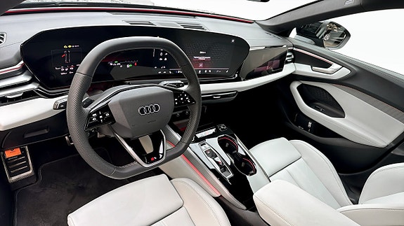 Audi A5 7 of 23