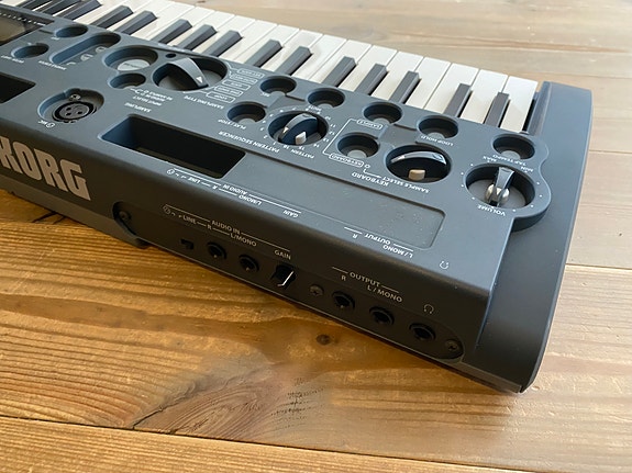 Product image 3 of 6