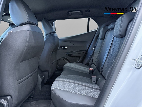 Peugeot 2008 8 of 14