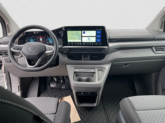 Volkswagen Caravelle 12 of 22