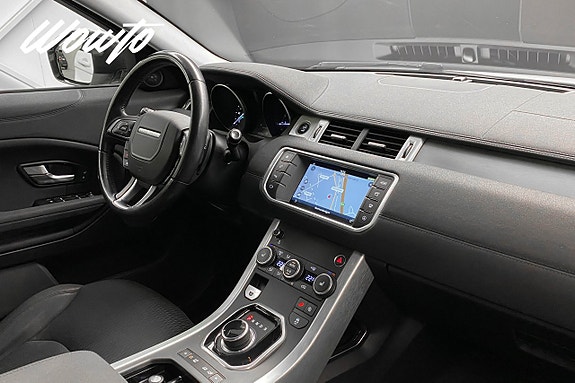 Land Rover Range Rover Evoque 12 of 21
