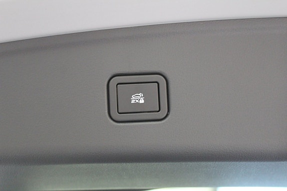 Mazda 6e 12 of 13