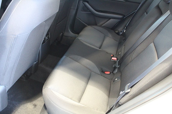 Mazda CX-30 6 of 8