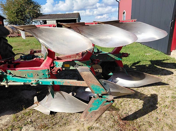 Kverneland ES 80 3 skär inkl. Tiltpackare