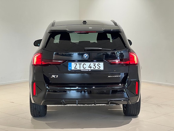 BMW X1 13 of 14