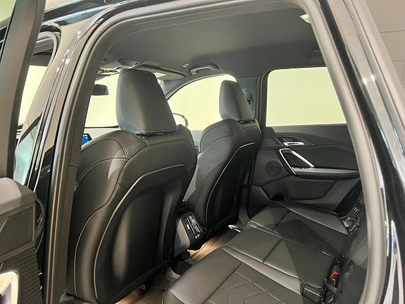 BMW X1 7 of 14