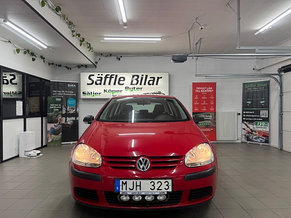 Volkswagen Golf-Serie 5 of 5